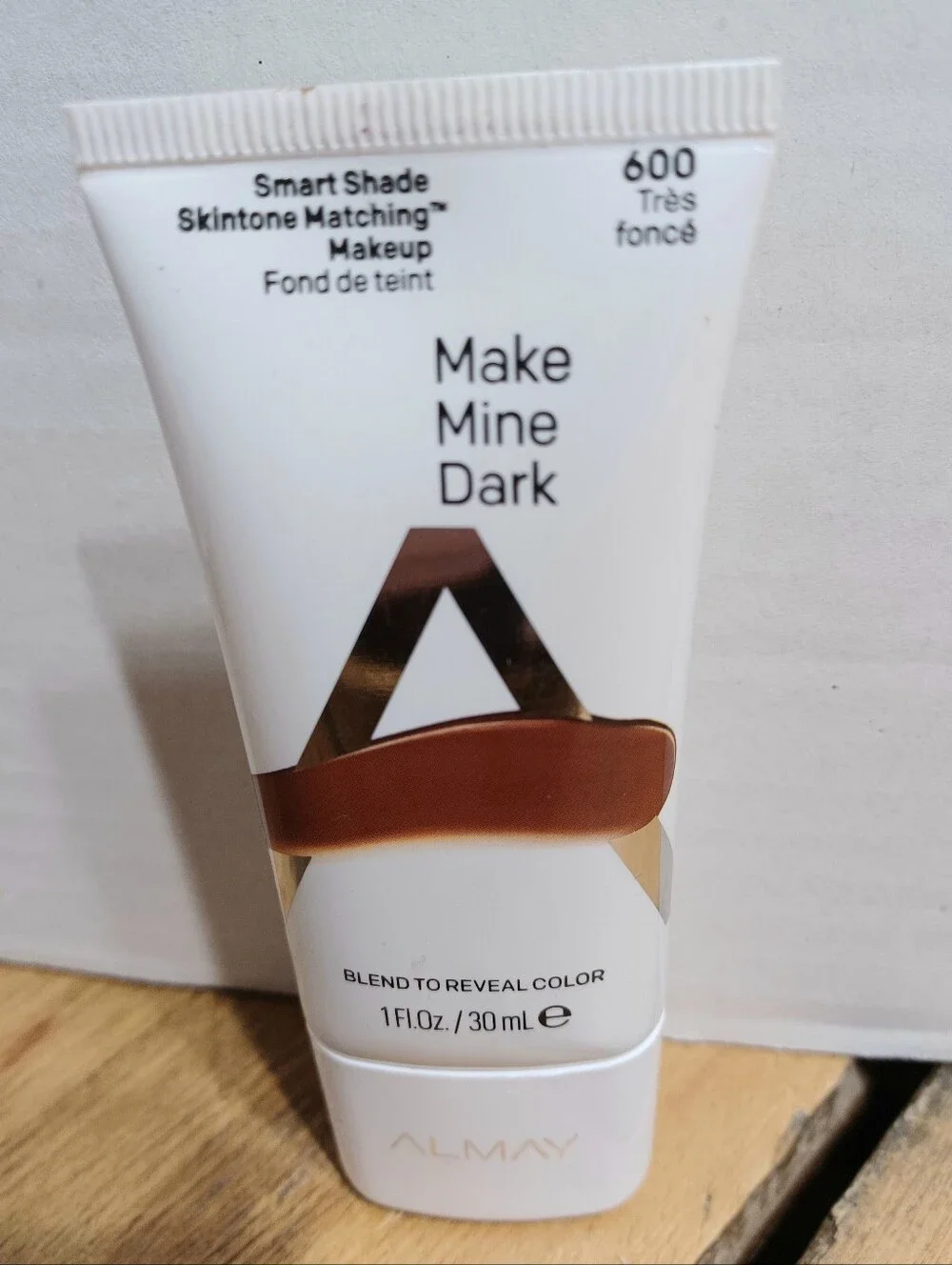 Almay Smart Shade Makeup 6 ea DEEP LIKE ME 500 + 3 ea MAKE MINE DARK 600 1oz NOS